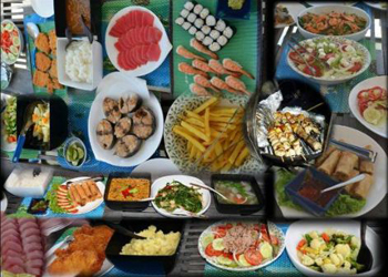 Essen an Bord einer privaten Yacht in Phuket