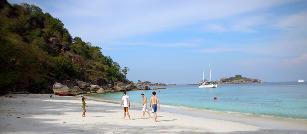 Private Tagesausfüge Phuket. Mieten Sie Ihr eigenes Boot